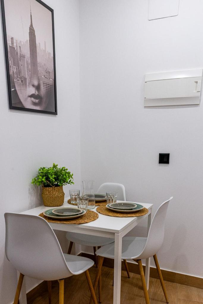 Apartamentos Cibeles Centro Historico, Nuevo Establecimiento Мерида Экстерьер фото